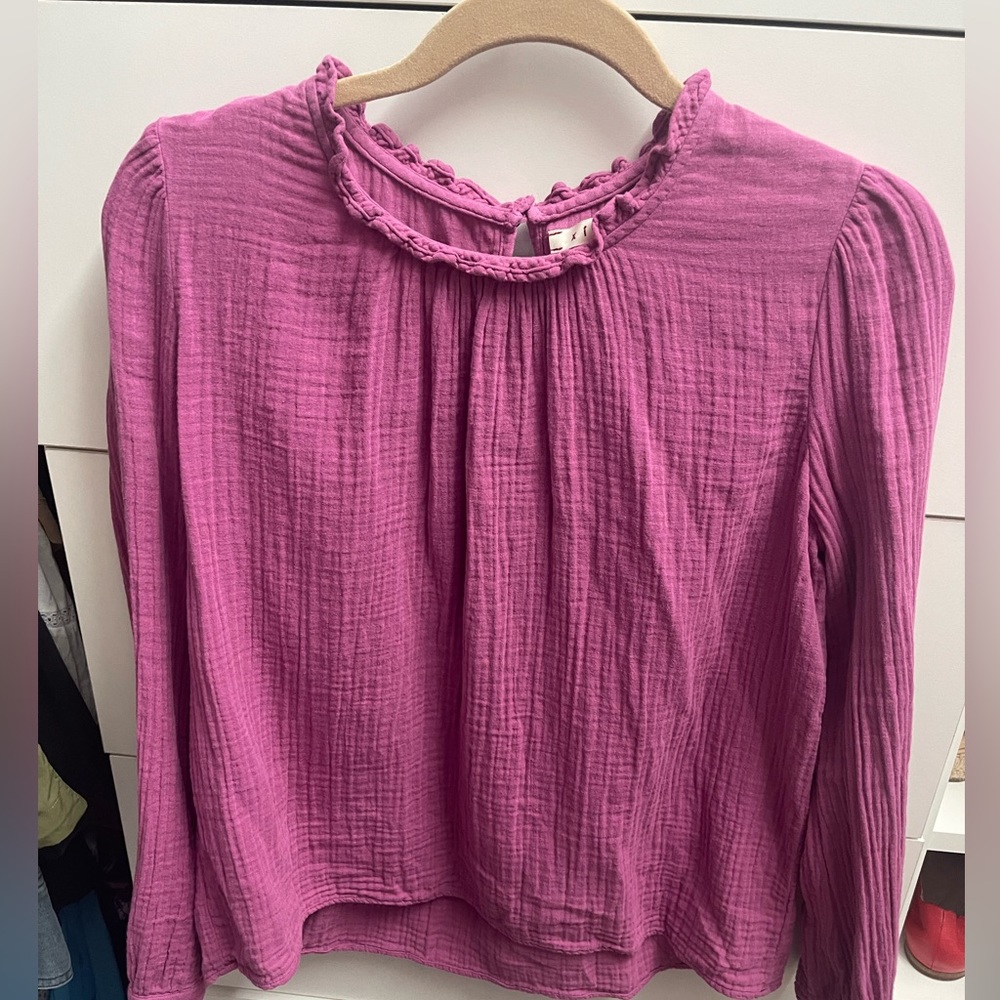 Xirena Magenta/Pink long sleeve gauze blouse